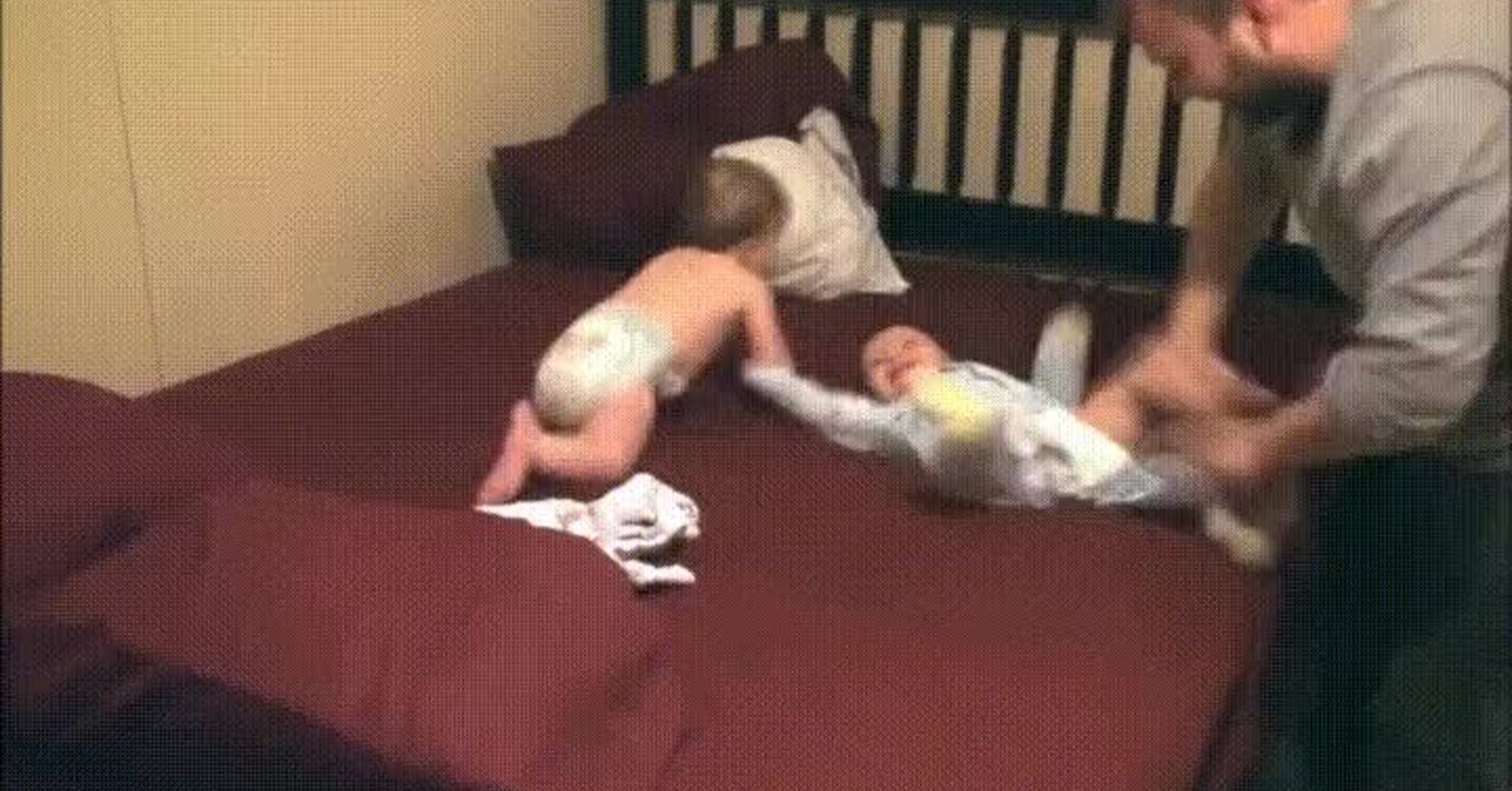 Секс Насилуют Маленький Маленький Мальчик