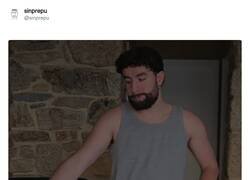 Enlace a El bad bunny albañil, por @sinprepu