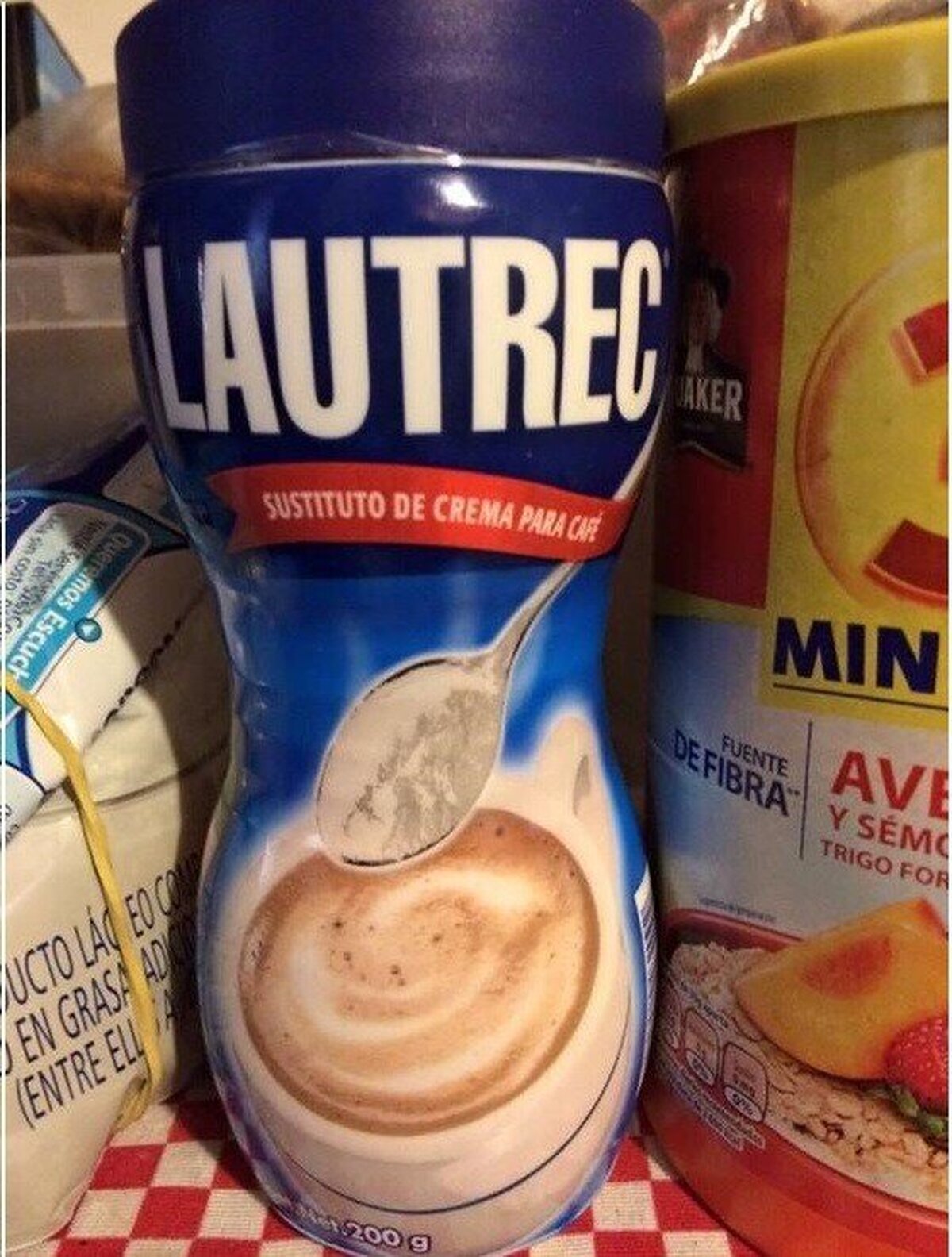 ¿Porque sera´ que siento desconfianza de esta crema para cafe?