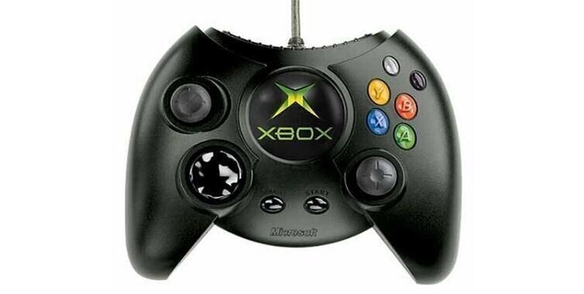 Uno de los creadores de Xbox reconoce que el primer mando era embarazosamente enorme