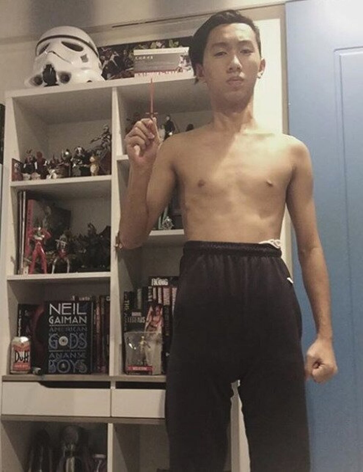 El torso desnudo de Kylo Ren se vuelve viral y le salen un montón de imitadores