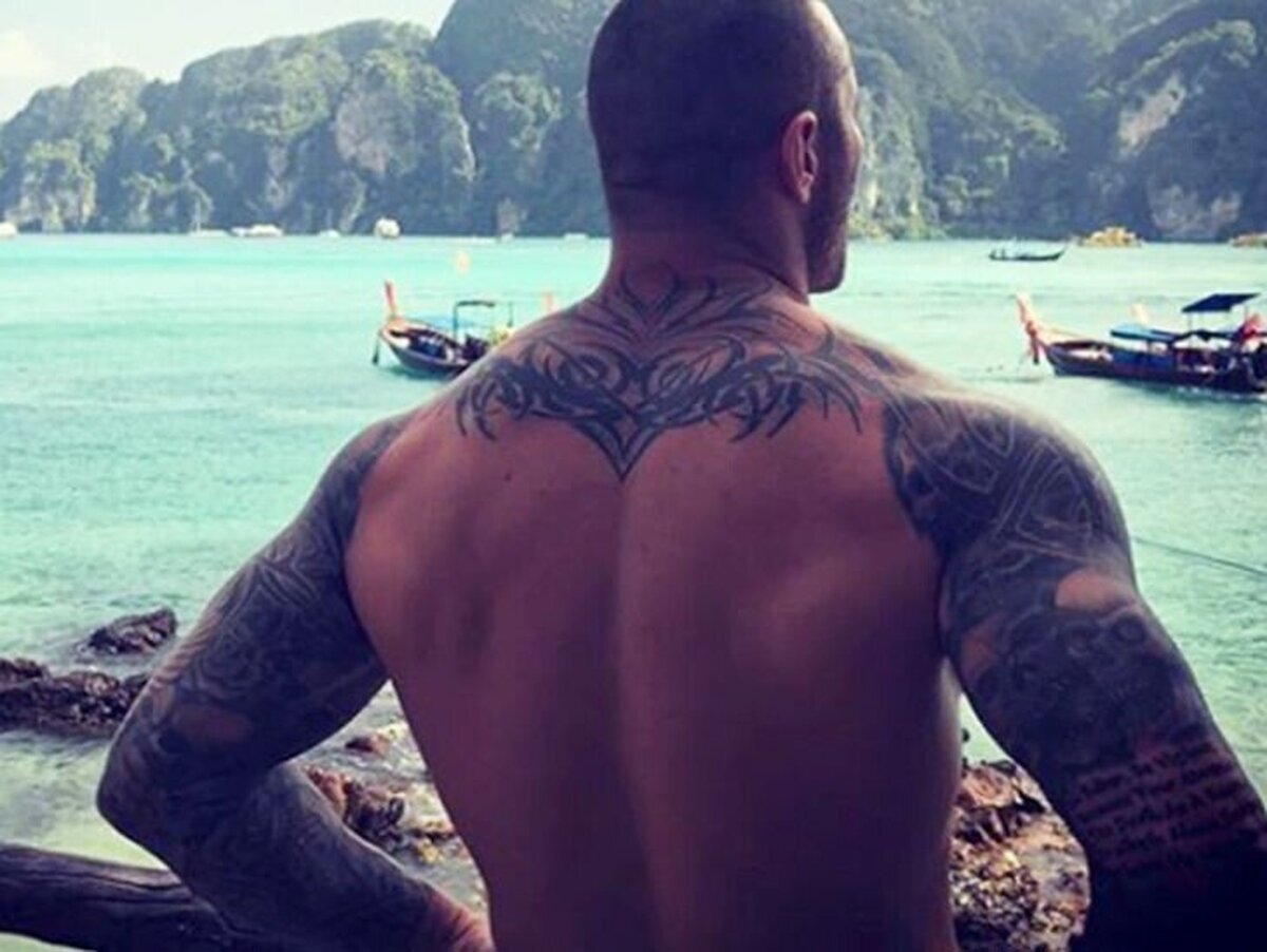 La tatuadora de Randy Orton  demanda a los creadores de WWE 2K18