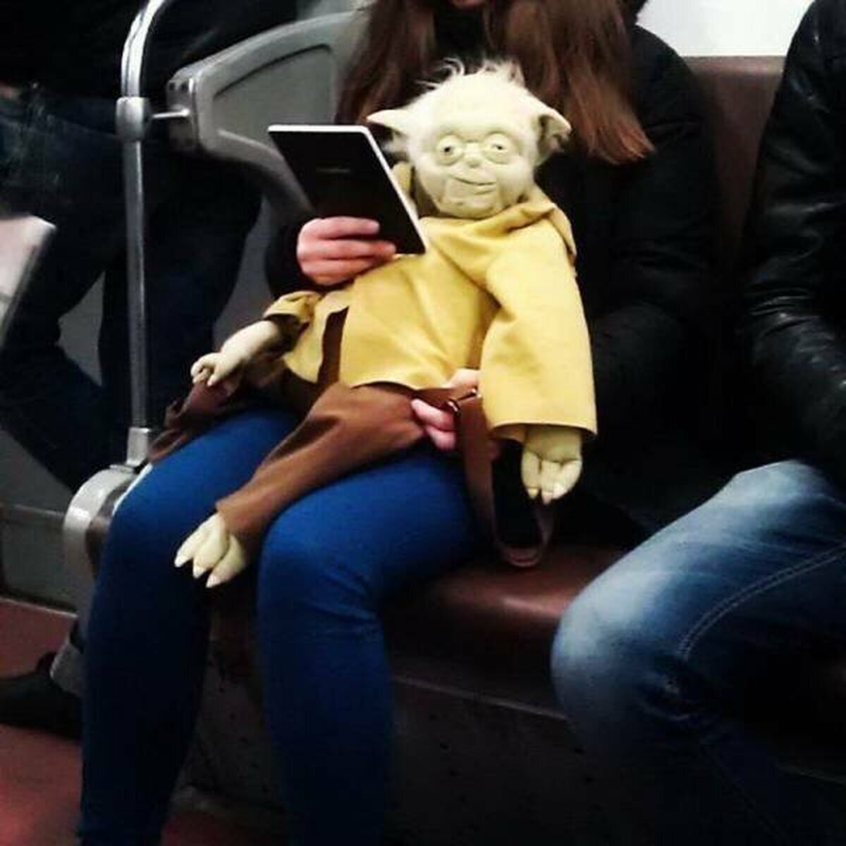 Mientras, en el metro de Dagobah