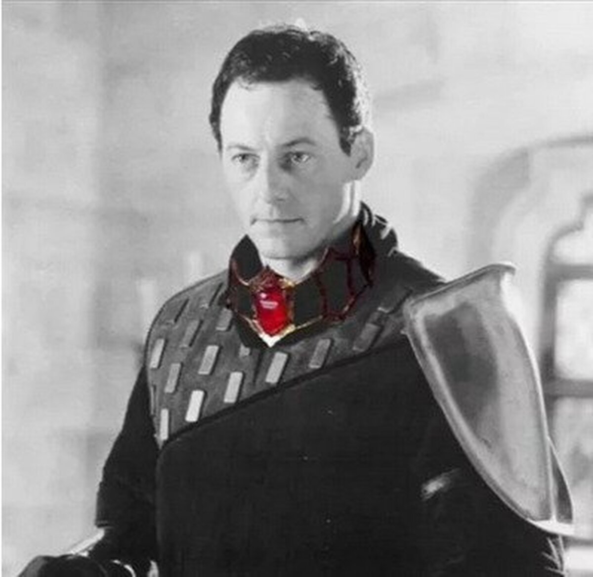Ser Davos en el próximo capítulo con el collar de Melissandre