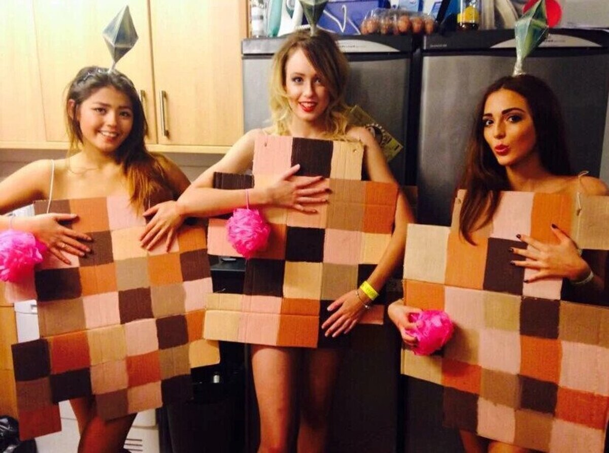 Tres geniales cosplays de Los Sims