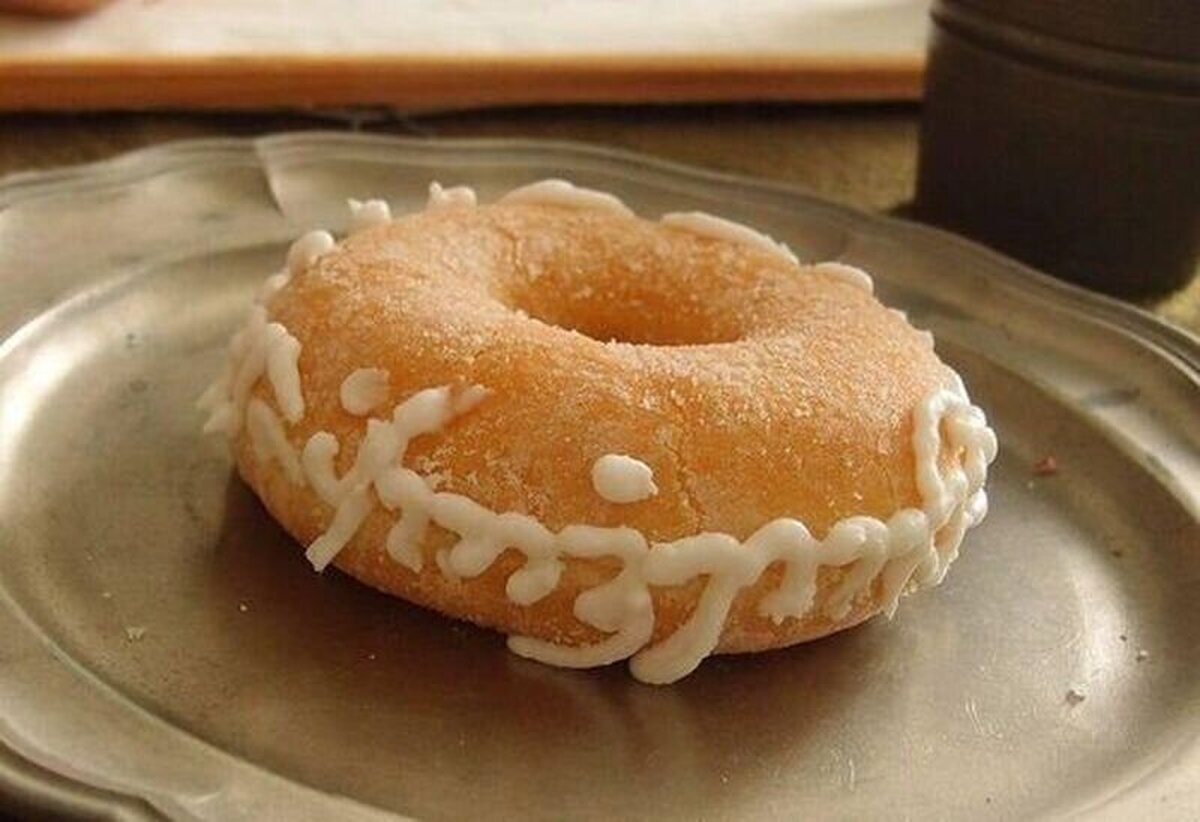 ¿Y esta genialidad? ?Un donut para gobernarlos a todos.