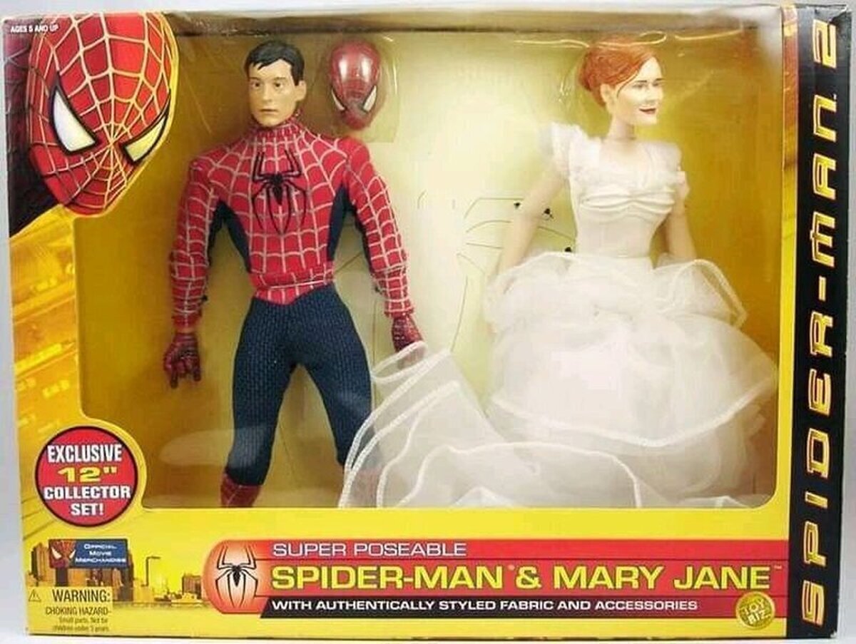 Cuando MJ fue diseñada por el mismo tío que diseño a Annabelle 