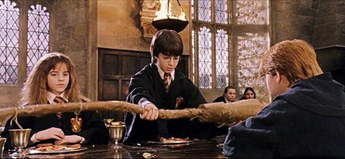 Tal día como hoy de 1991, Harry Potter recibe su Nimbus 2000 de la profesora Minerva McGonagall