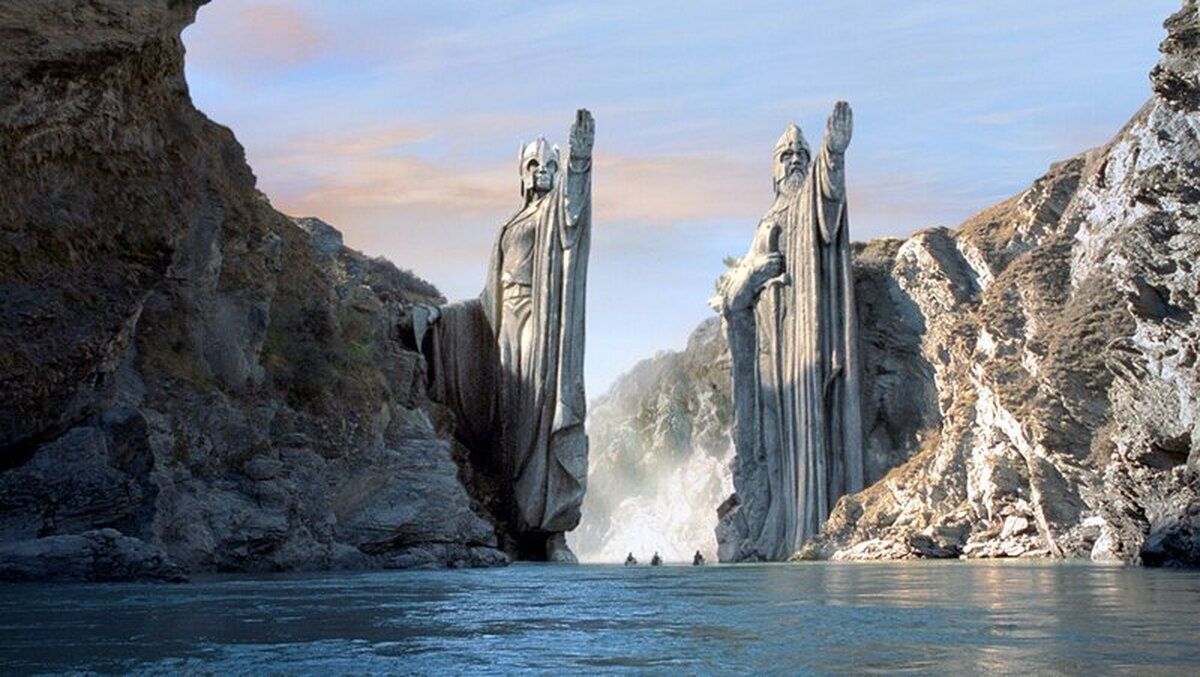Ninguna película conseguirá jamás superar la epicidad de ver a los Argonath en todo su esplendor