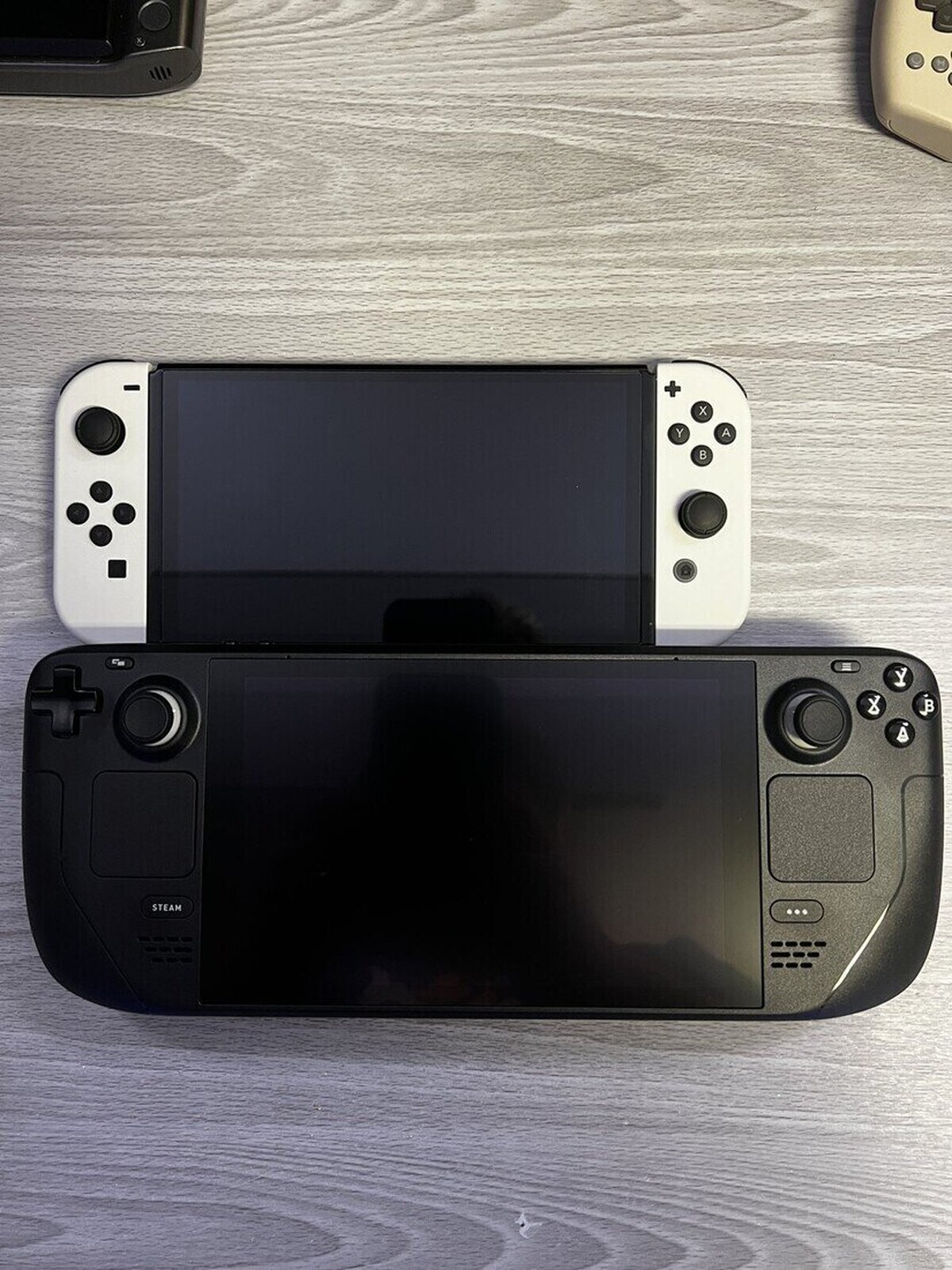 Y la Switch ya me parecía grande..