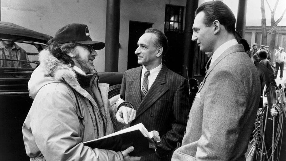 Steven Spielberg se licenció en la Universidad en 2002 tras una pausa de 33 años. Entregó “La Lista de Schindler” como proyecto de fin de carrera