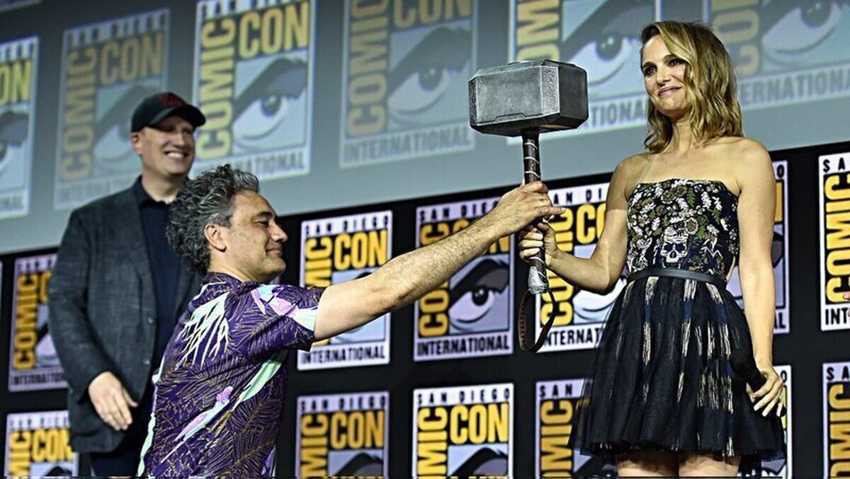 ¡Buenos días a todos, pero hoy en especial a Natalie Portman y Taika Godtiti!