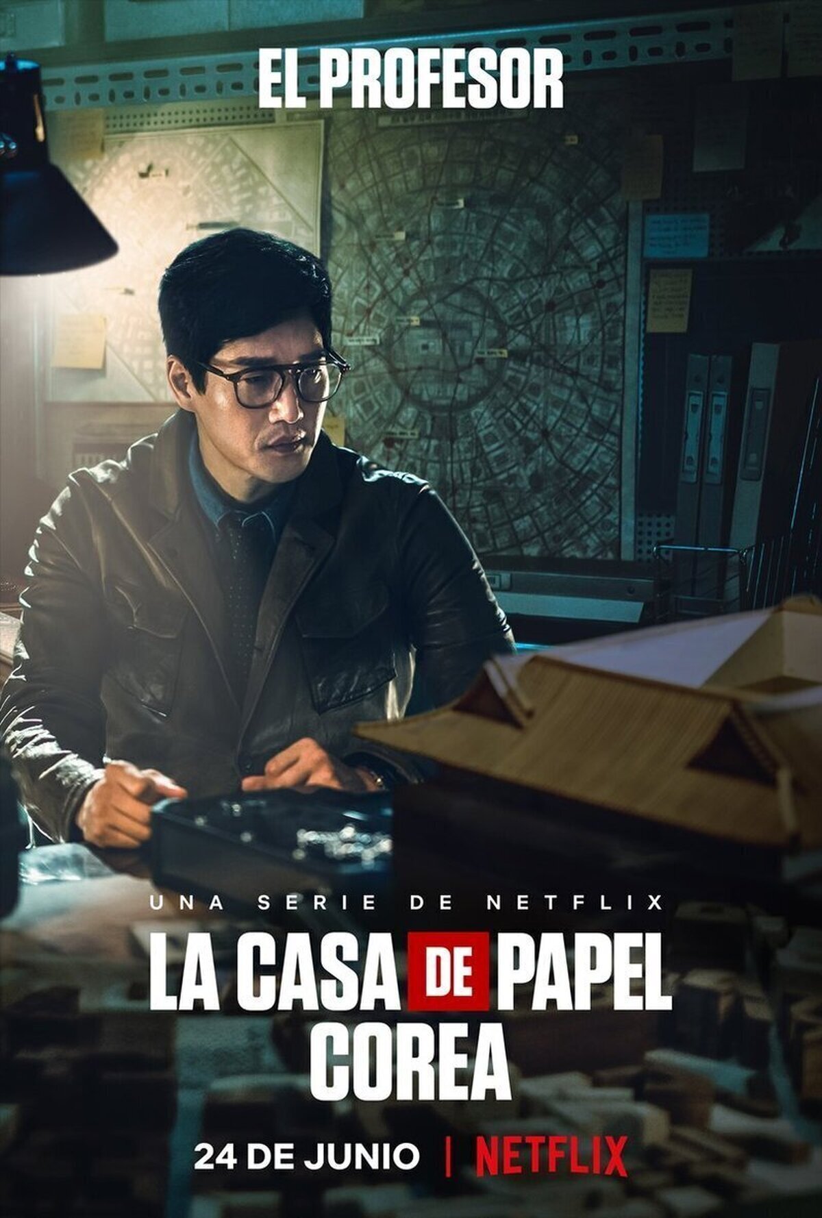 Este atraco no conoce límites y este profesor tampoco. #LaCasaDePapelCorea llega el 24 de junio