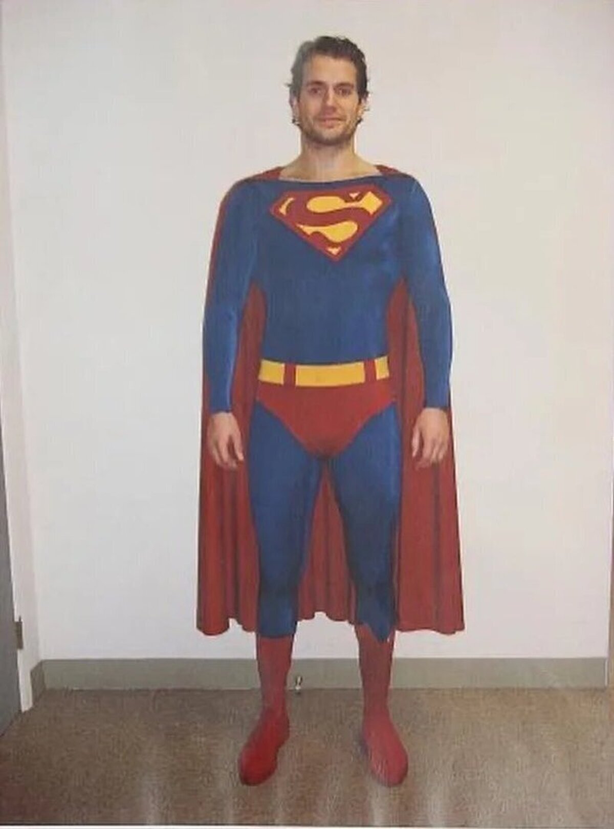 “Le faltan músculos a David Corenswet”Henry Cavill antes de hacer Man Of Steel:  