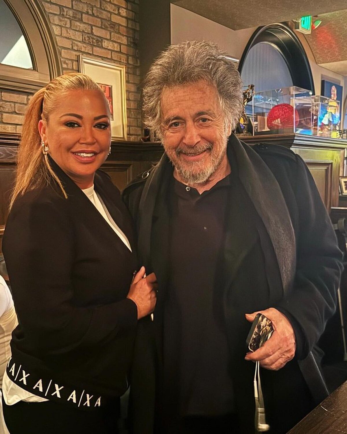 El mejor crossover de la historia. Belén Esteban y Al Pacino. Os juro que esto no me lo veía venir.