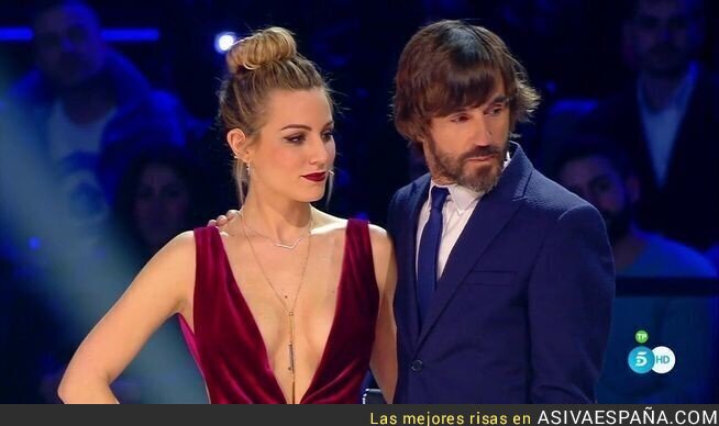 64538 - El explosivo y sugerente look con poca ropa de Edurne deja boquiabierto a la audiencia