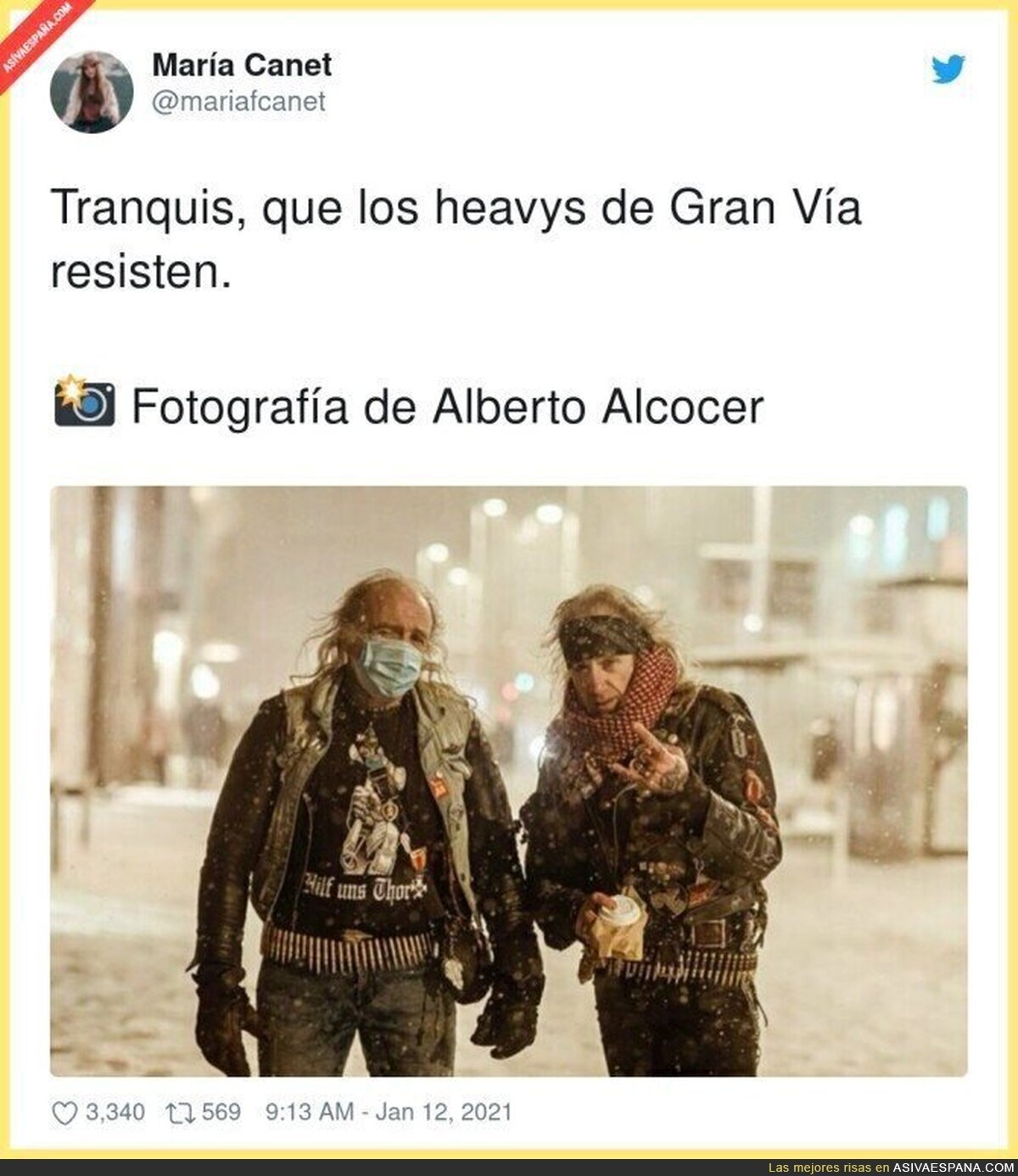 Van con cadenas y pueden circular