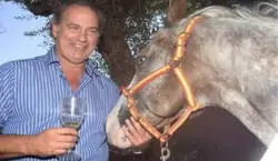 Bert&iacute;n Osborne: En tu para&iacute;so fiscal o en el m&iacute;o