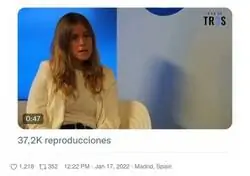 El ejemplo de la derecha