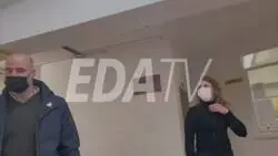 Javier Negre asegura que uno de sus empleados fue "agredido salvajemente en los pasillos de un mitin de Podemos por escoltas armados". Este es el v&iacute;deo.