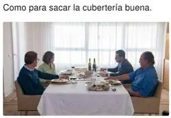 A metros de distancia para que ninguno se robe entre s&iacute;