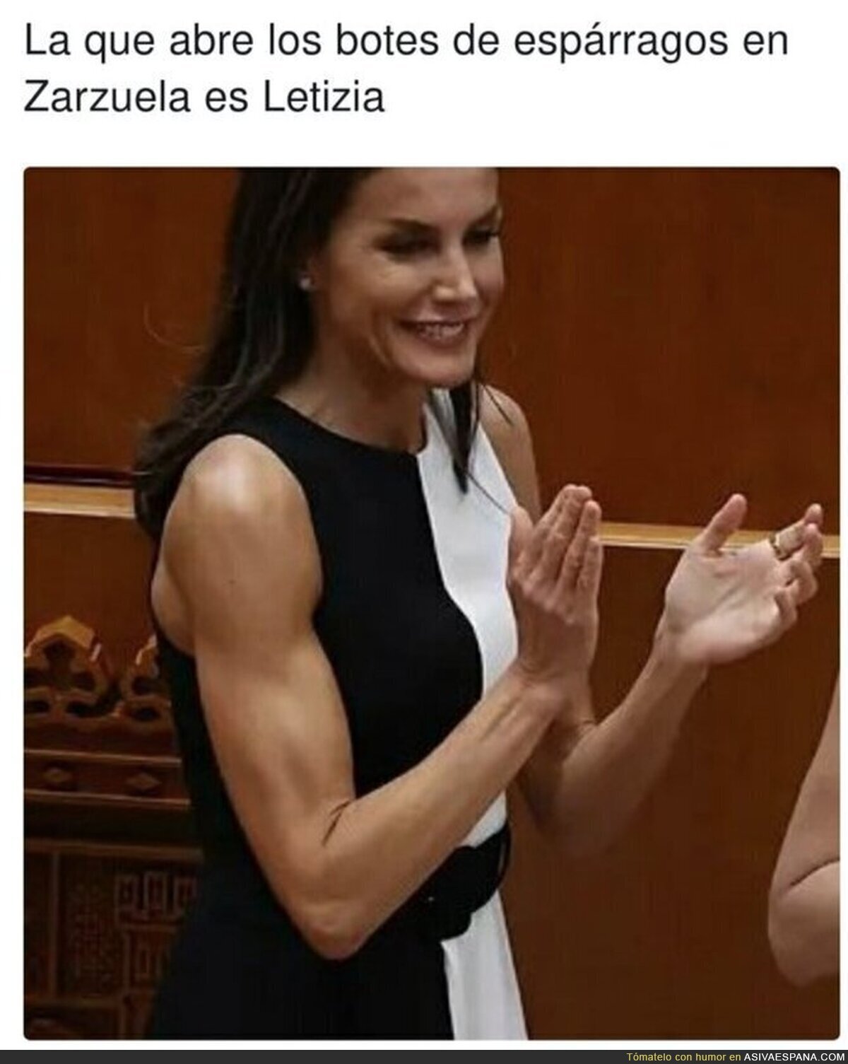 Tremendos brazos me lleva la Leti