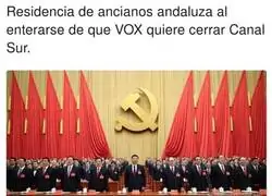 Se forma un mot&iacute;n en la residencia