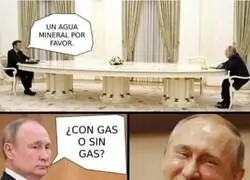 Putin juega fuerte, por @LeaDelSur