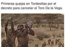 Comparar a los que apoyan el #torodelavega con los de la foto me parece un insulto a nuestros antepasados hom&iacute;nidos, por @TirodeGraciah