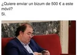 Mejor no subirse en un ascensor con &eacute;l, que tiene m&aacute;s de dos botones y es capaz de hacerlo explotar, por @Riscal0