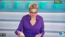 Con esta cara de felicidad recibe Ana Rosa Quintana en directo los datos de "estadico" sobre el IPC que ha bajado, no puede negar que un dato positivo no le gusta