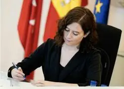 Ayuso la alumna ilustre de la universidad