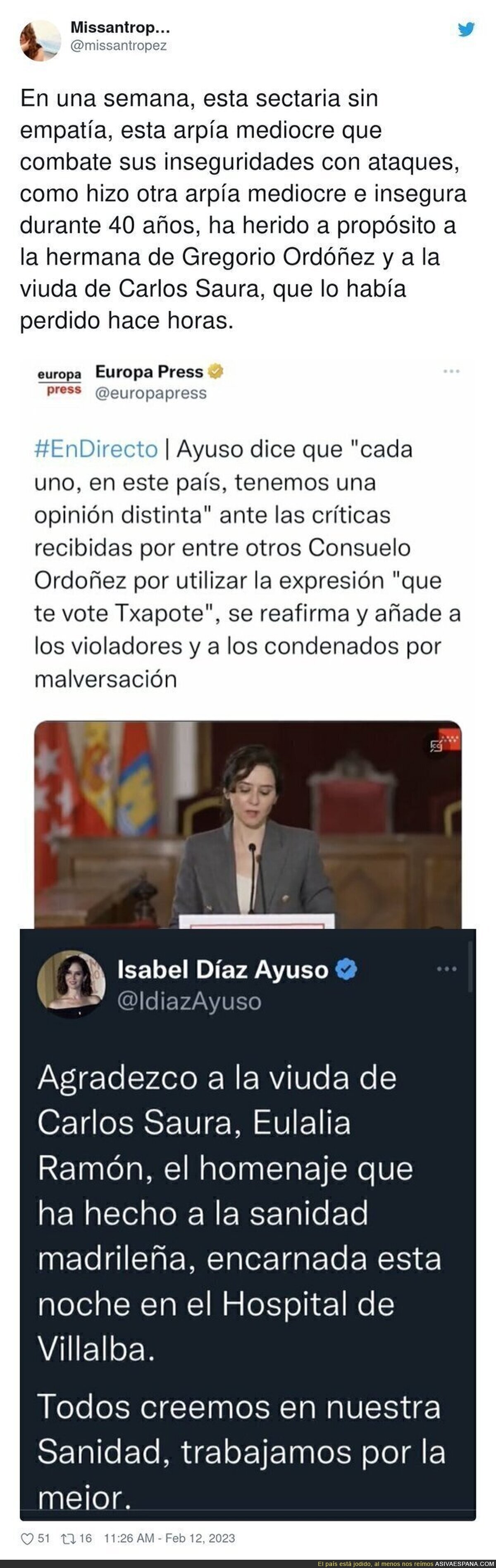 Una pobre mujer, que da pena y risa a la vez, cuya ignorancia está a la altura de su soberbia