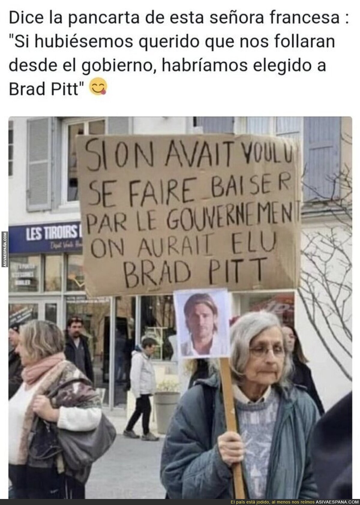 Espectacular esta pancarta en Francia