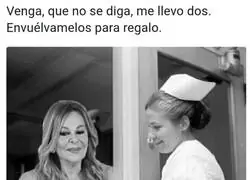 Ana Obreg&oacute;n eligiendo nietos