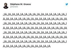 Es que ella, cuando protestan los m&eacute;dicos, se pone m&uacute;sica en los cascos, por @fanetin