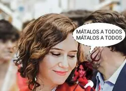 Ayuso en ocasiones escucha voces