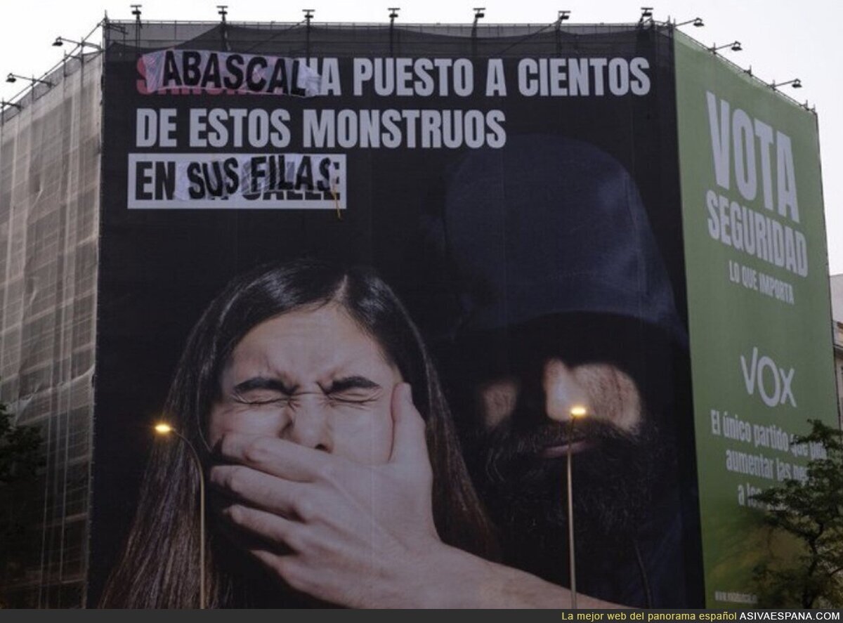 Lo de las lonas les está saliendo mal al final, por @AlanBarrosoA