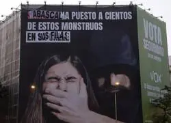 Lo de las lonas les est&aacute; saliendo mal al final, por @AlanBarrosoA