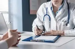 Las diferentes condiciones de un m&eacute;dico en Espa&ntilde;a y en Irlanda