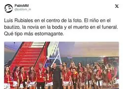 Luis Rubiales quiere ser demasaiado protagonista