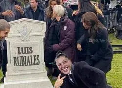 Jennifer Hermoso 1 - Rubiales 0