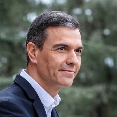 Los comentarios más graciosos de Pedro Sánchez en Twitter