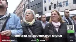 Esta escena en las afueras del Congreso son surrealistas