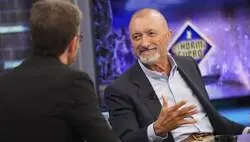 La red social X pone en tu sitio a Arturo P&eacute;rez Reverte tras acurid a El Hormiguero