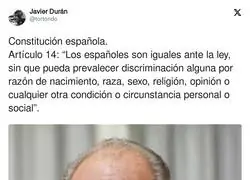 El Rey fugado se r&iacute;e de la Constituci&oacute;n
