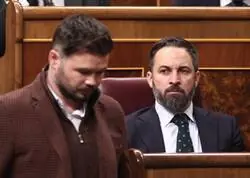 La pol&eacute;mica foto que ha subido Gabriel Rufi&aacute;n en el Congreso sobre Abascal