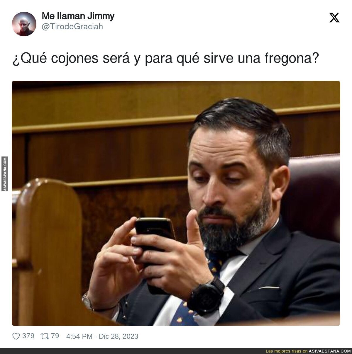 Santiago Abascal está confundido