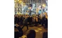 As&iacute; apalearon a un Pedro S&aacute;nchez en mu&ntilde;eco en la Calle Ferraz en Nochevieja