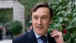 Seismo de 10'5 en la escala de ZASCAS a Rafael Hernando